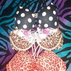 Pink Victoria secret bra